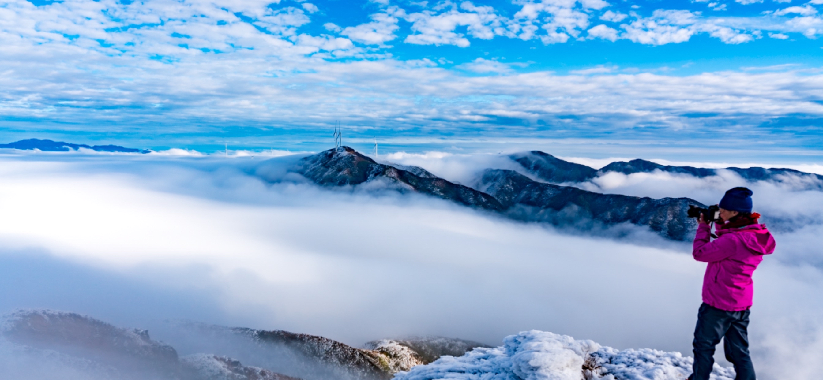 雲冰山旅遊景區最為著名的就是冬季的秘境雲海與霧淞冰掛;冬天一遇到